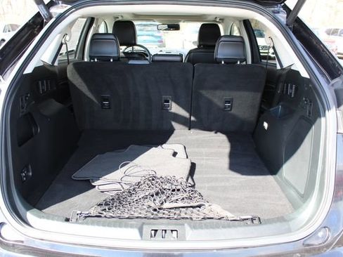 Used 2020 Ford Edge Titanium image 5