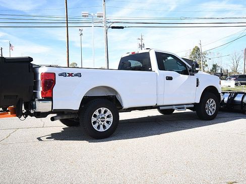 Used 2020 Ford F350 XLT image 7