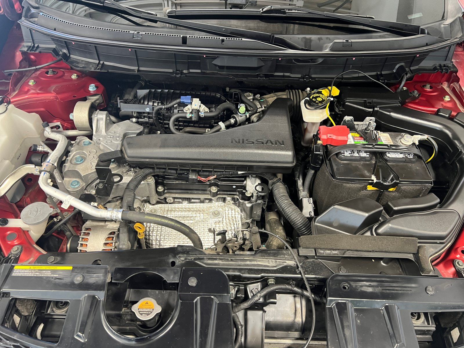 Used 2016 Nissan Rogue SV AWD/4WD image 34
