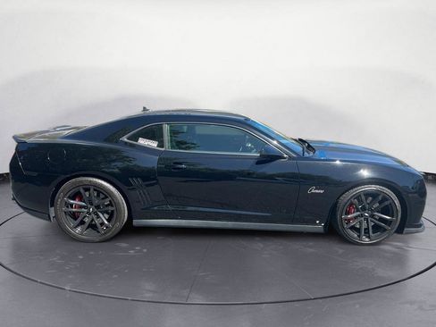 Used 2010 Chevrolet Camaro SS w/ RS Package image 4
