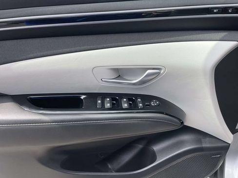 Used 2024 Hyundai Tucson Limited AWD/4WD image 22