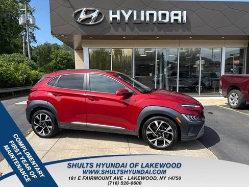 Used 2022 Hyundai Kona Limited w/ Winter Weather Package AWD/4WD image 1