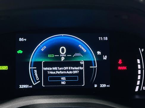 Used 2025 Toyota Camry SE FWD image 22