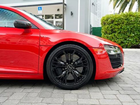 Used 2014 Audi R8 V10 plus AWD/4WD image 34