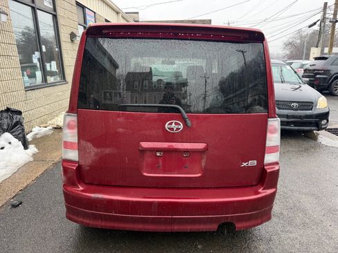 Used 2006 Scion xB Base 4dr Wagon w/Automatic image 5