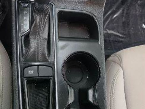 Used 2015 Hyundai Sonata SE FWD image 25