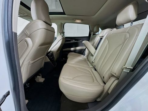 Used 2022 Lincoln Nautilus Reserve w/ Equipment Group 201A FWD image 17