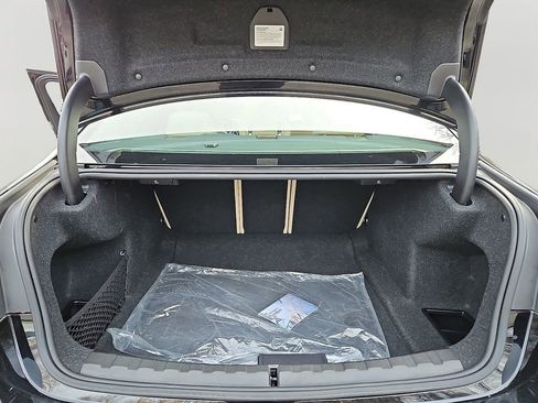 Certified 2025 BMW 330i xDrive Sedan w/ Premium Package image 28