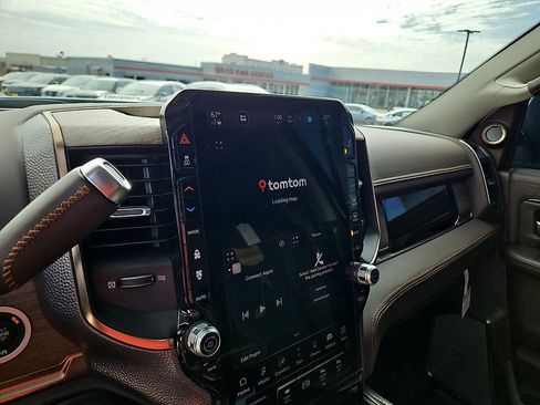 Used 2025 RAM 2500 Limited image 18