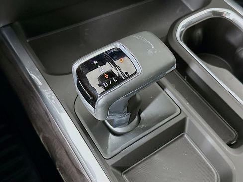 New 2026 Chevrolet Silverado 1500 LTZ w/ LTZ Premium Package image 17