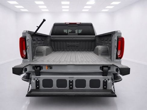 Used 2025 GMC Sierra 1500 AT4 w/ AT4 Preferred Package AWD/4WD image 10
