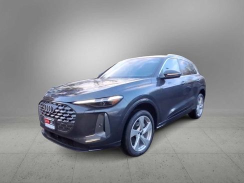 New 2025 Audi Q5 Premium Plus image 4