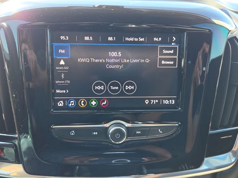 Used 2021 Chevrolet Traverse LS w/ LPO, Blackout Package AWD/4WD image 67