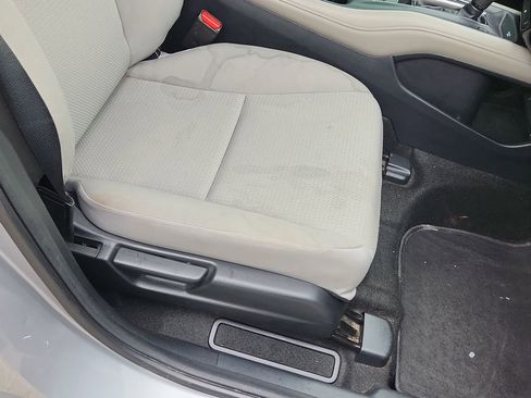 Used 2020 Honda HR-V LX image 13