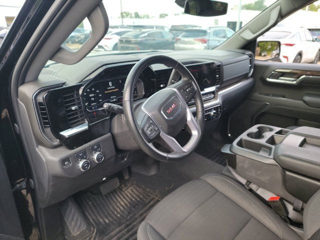 Used 2024 GMC Sierra 1500 Elevation AWD/4WD image 10