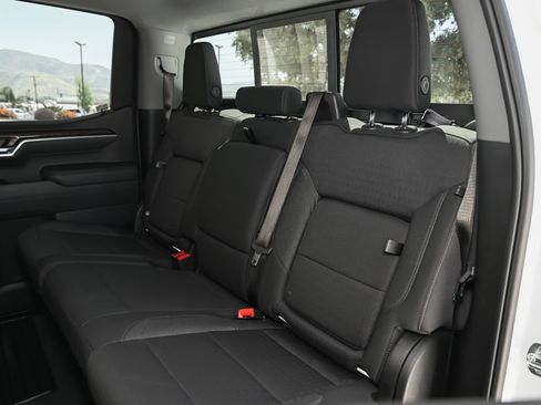 Used 2025 GMC Sierra 1500 Elevation w/ Preferred Package image 41