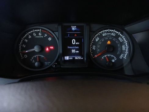 Used 2023 Toyota Tacoma SR AWD/4WD image 22