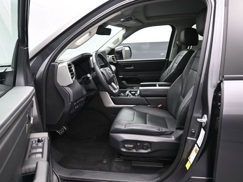 Used 2024 Toyota Tundra Limited w/ TRD Off-Road Package AWD/4WD image 9