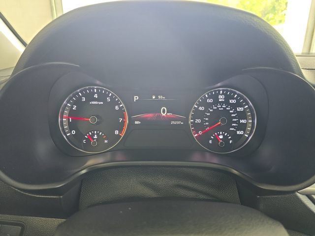 Certified 2024 Kia Forte LXS w/ LXS Technology Package FWD image 17