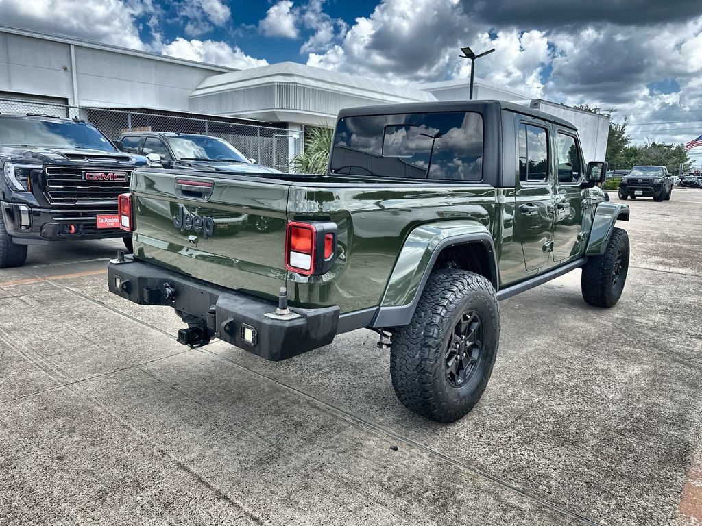 Used 2021 Jeep Gladiator Sport AWD/4WD image 11