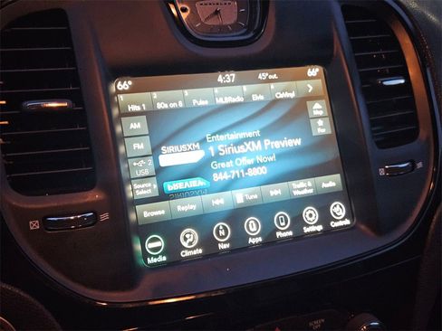 Used 2023 Chrysler 300 S image 22