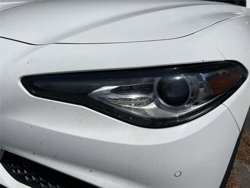 Used 2021 Alfa Romeo Giulia Ti w/ Nero Edizione AWD/4WD image 11
