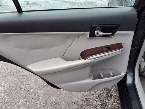 Used 2012 Toyota Camry XLE image 70