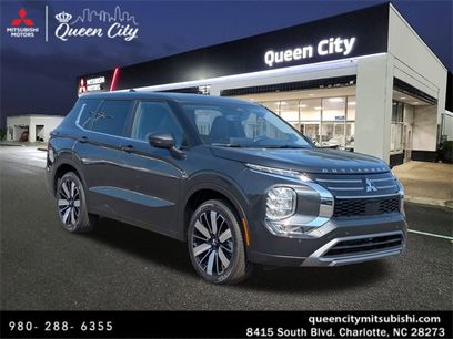 New 2025 Mitsubishi Outlander SE