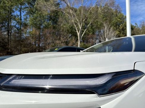 Used 2025 Chevrolet Trax ACTIV w/ Driver Confidence Package image 27