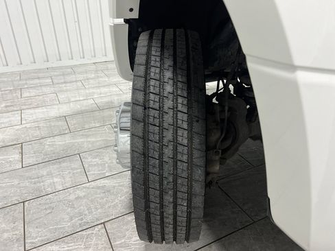 Used 2021 Ford F450 Platinum w/ FX4 Off-Road Package image 37