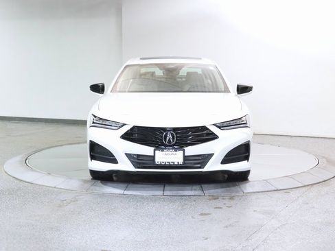 Used 2025 Acura TLX w/ Technology Package image 4