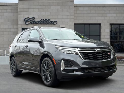 Used 2022 Chevrolet Equinox RS w/ RS Leather Package image 1