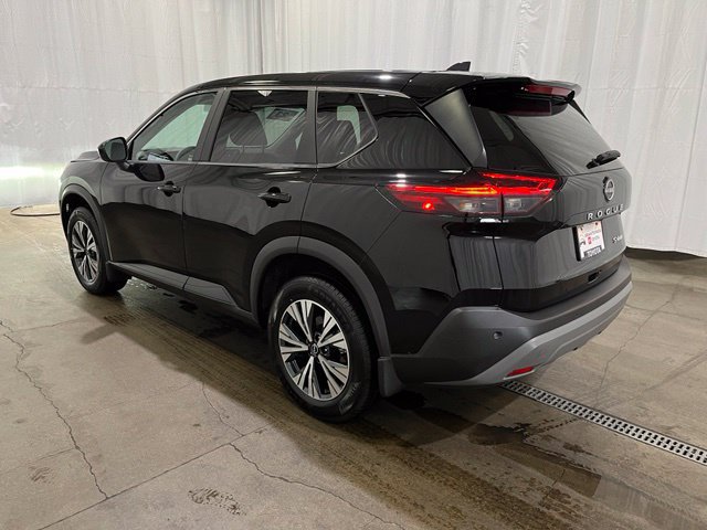 Used 2023 Nissan Rogue SV AWD/4WD image 7