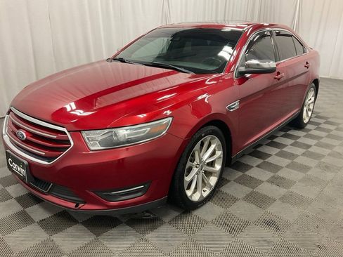 Used 2015 Ford Taurus Limited w/ Equipment Group 301A image 9
