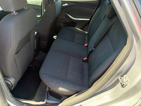 Used 2017 Ford Focus SE image 13