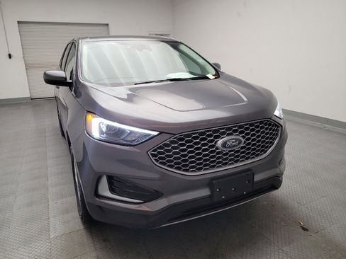 Used 2024 Ford Edge SEL image 14