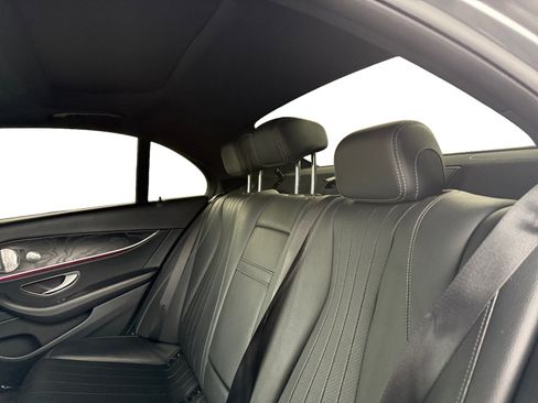 Used 2019 Mercedes-Benz E 300 w/ Premium 1 Package image 9