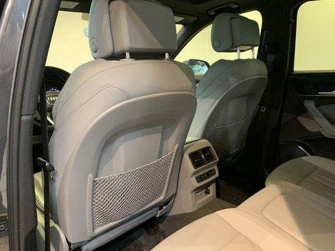 Used 2022 Audi Q5 2.0T Premium image 44