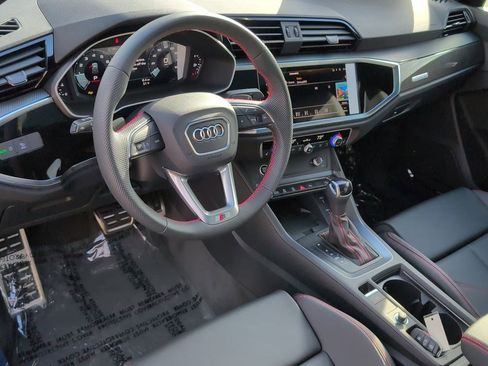 New 2025 Audi Q3 2.0T Premium Plus image 2