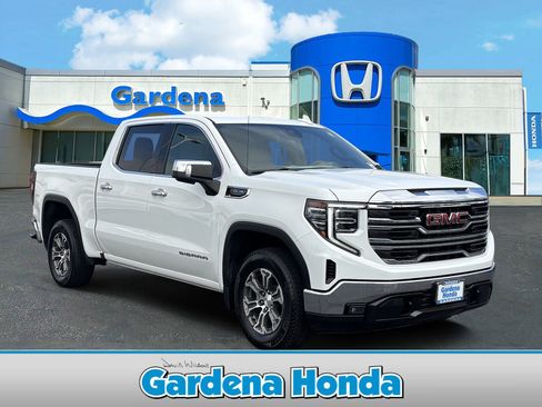 Used 2026 GMC Sierra 1500 SLT RWD image 1
