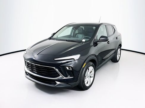 Used 2025 Buick Encore GX Preferred image 3