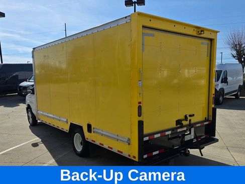 Used 2024 Ford E-350 and Econoline 350 Super Duty w/ Driver's Safety Package image 5