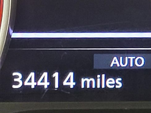 Used 2025 Nissan Rogue SV image 3