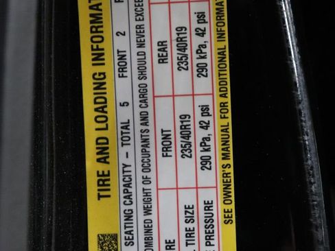 Used 2020 Tesla Model 3 Standard Range Plus image 31