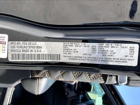 Certified 2023 Jeep Grand Cherokee L Summit AWD/4WD image 32