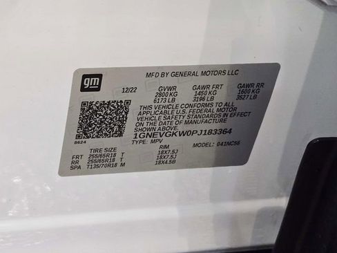 Used 2023 Chevrolet Traverse LT w/ LPO, Floor Liner Package image 36