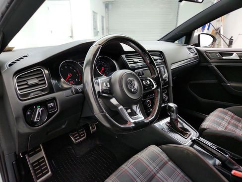Used 2016 Volkswagen GTI S FWD image 13