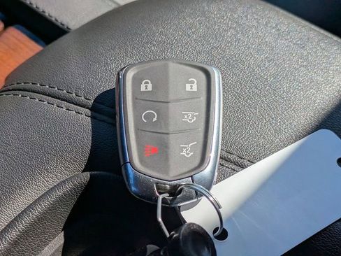 Used 2019 Cadillac Escalade 2WD image 36