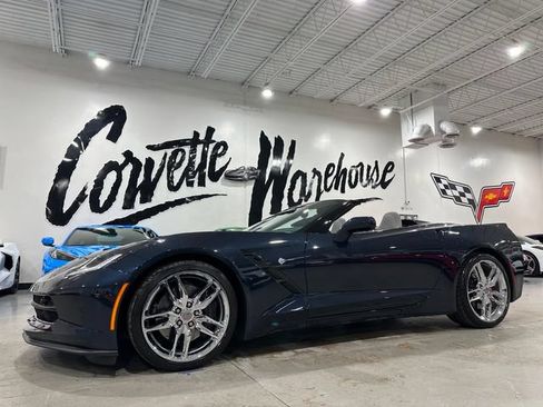 Used 2016 Chevrolet Corvette Stingray Convertible w/ 2LT Preferred Equipment Group RWD image 1