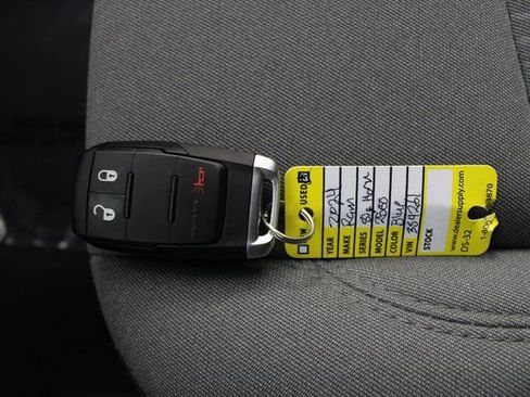 Used 2024 RAM 2500 Big Horn w/ Bed Utility Group image 7